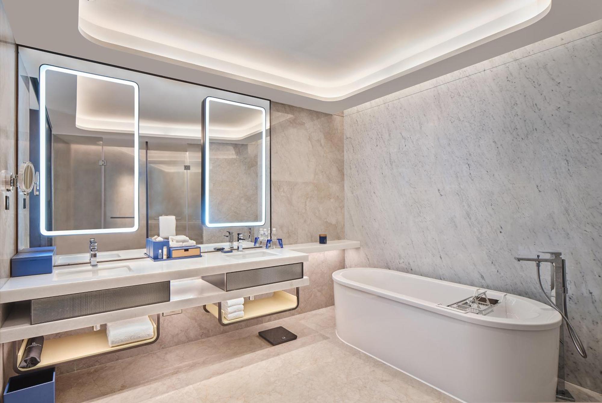 Renaissance Zhuhai Hotel ภายนอก รูปภาพ